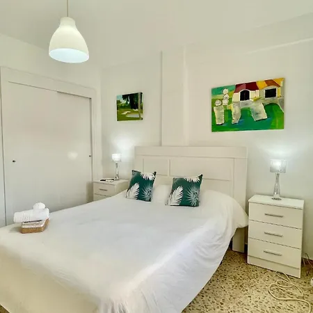 Elegant Seaside Villa Escape In Glamorous Marbella Marbella