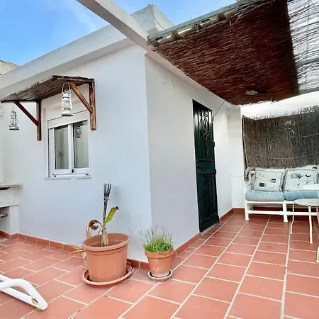 Apartment Elegant Seaside Villa Escape In Glamorous Marbella