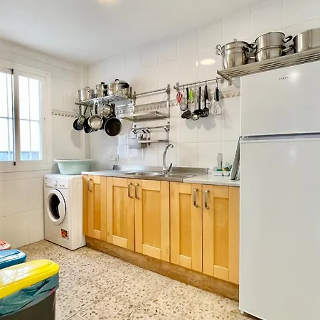 Apartment Elegant Seaside Villa Escape In Glamorous Marbella